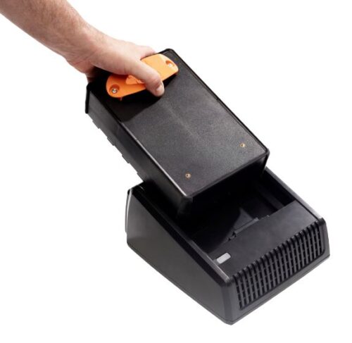Nilfisk GD5 BATTERY 41600841 - Ładowanie baterii